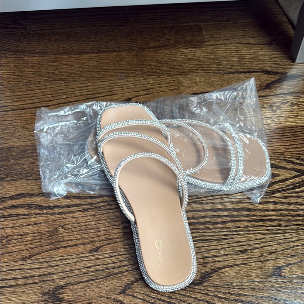 Elegant Silver Women's Sandals